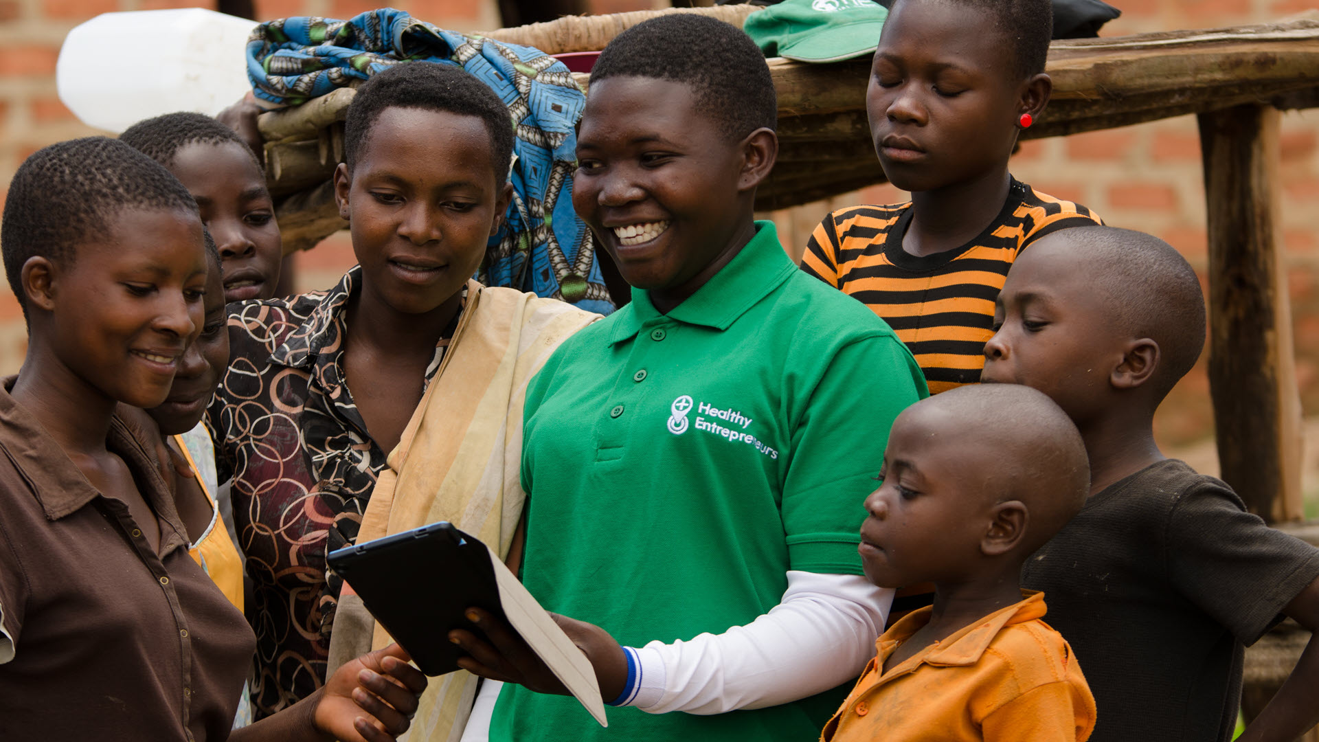 Community health worker of social enterprise Healthy Entrepreneurs in Uganda